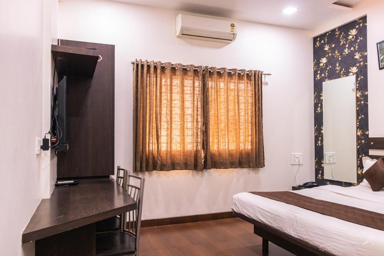 Sai Residency Hotel Aurangabad  Exterior photo